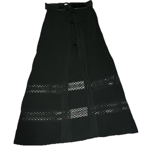Junior Women’s L (11/13) Walkthrough Black Lace Skirt With Belt BOHO Romantic - Picture 1 of 12